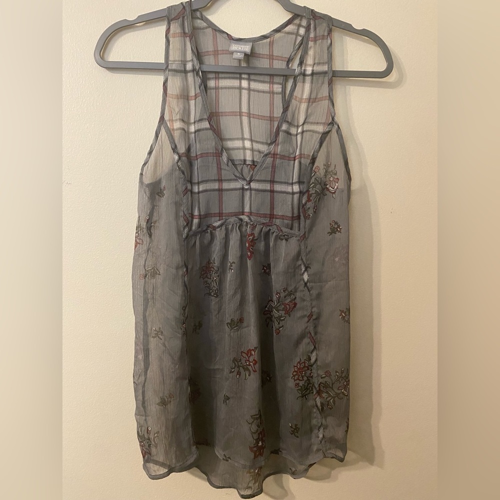 Womens Converse One Star Sleeveless Long Tank Top Gray Roses Size Small‎